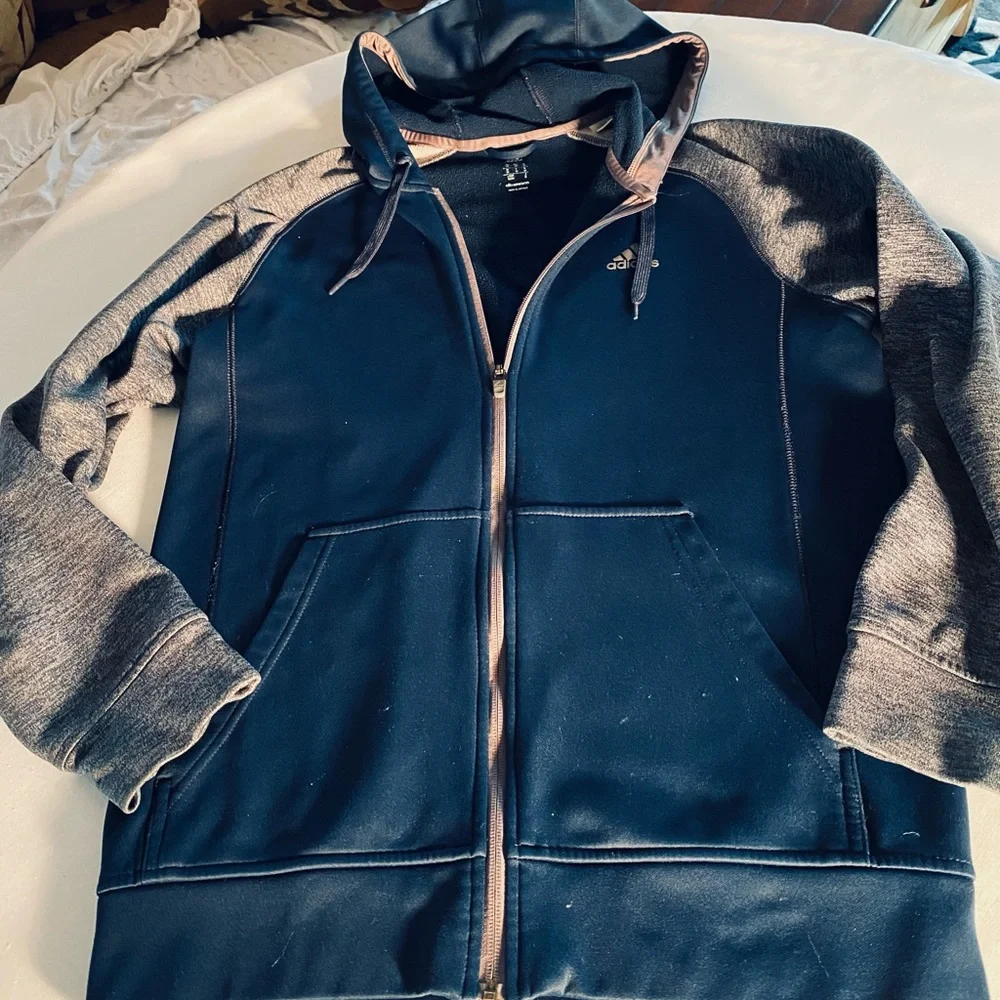 Adidas Men’s Climawarm Hoodie/Jacket size Medium color Navy Blue and Grey - Picture 6 of 15